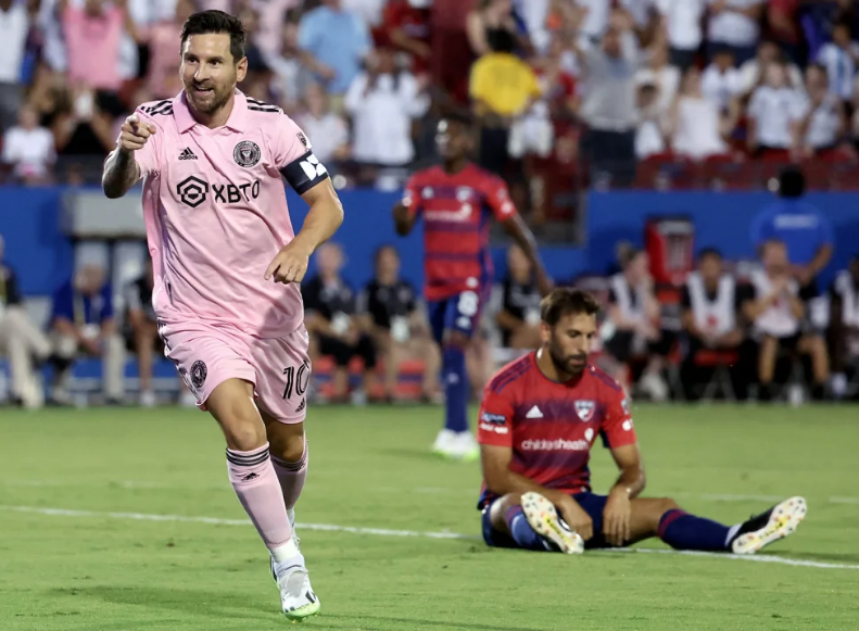 Lionel Messi scores twice as Inter Miami advances to MLS Leagues Cup quarterfinals on penalties