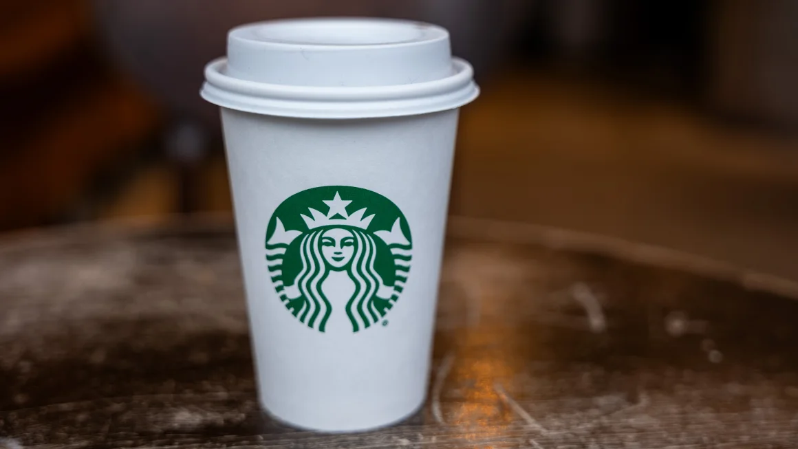 Starbucks is going retro to make customers feel welcome again